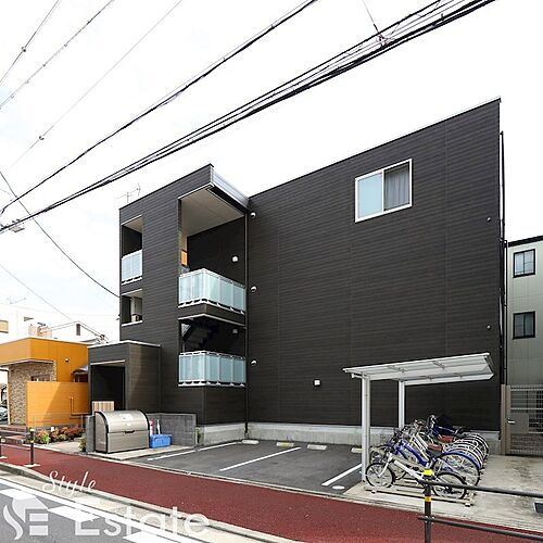 愛知県名古屋市東区大幸４丁目 3階建 築5年10ヶ月
