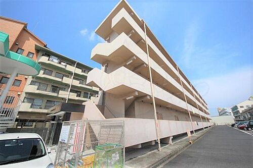 新栄マンション 4階建