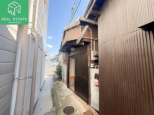 和歌山県和歌山市湊通丁北４丁目 築47年10ヶ月 平屋建て