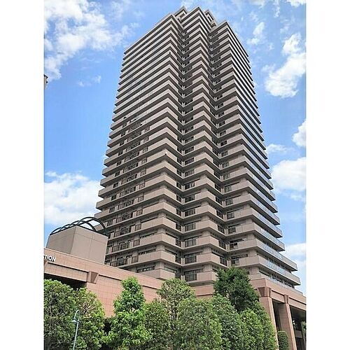 東京都目黒区三田１丁目 地上32階地下4階建