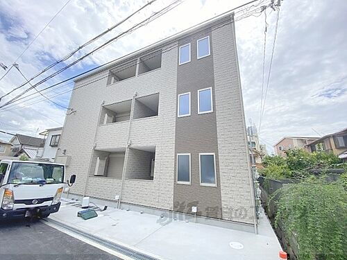 大阪府枚方市宮之阪３丁目 築2年5ヶ月 3階建