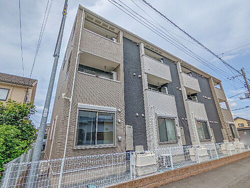 群馬県伊勢崎市除ケ町 3階建 築8年2ヶ月