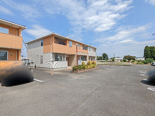 群馬県伊勢崎市小泉町 2階建 築11年11ヶ月