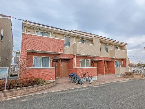 群馬県伊勢崎市小泉町 2階建 築17年9ヶ月