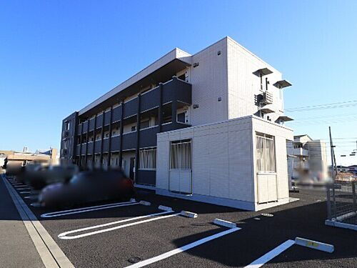 茨城県古河市下辺見 3階建 築2年9ヶ月