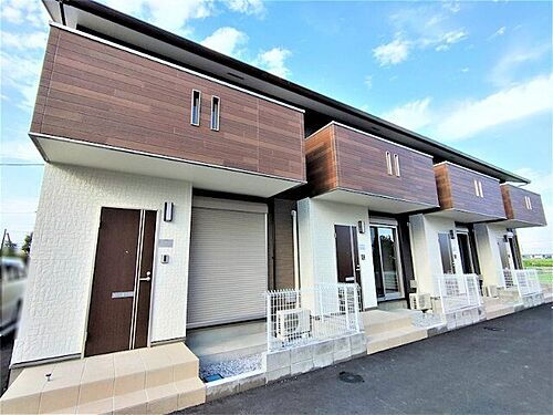 群馬県伊勢崎市三室町 2階建 築3年7ヶ月