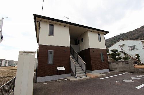 香川県高松市西春日町 2階建 築21年2ヶ月