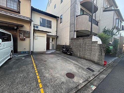 京都府京都市北区大将軍東鷹司町 2階建 築76年6ヶ月