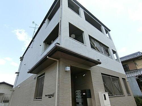 京都府京都市伏見区羽束師菱川町 3階建 築5年9ヶ月