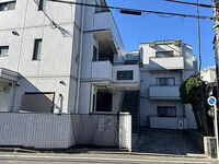 神奈川県横浜市神奈川区斎藤分町 3階建 築35年2ヶ月