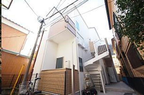 神奈川県横浜市鶴見区生麦５丁目 2階建 築5年8ヶ月