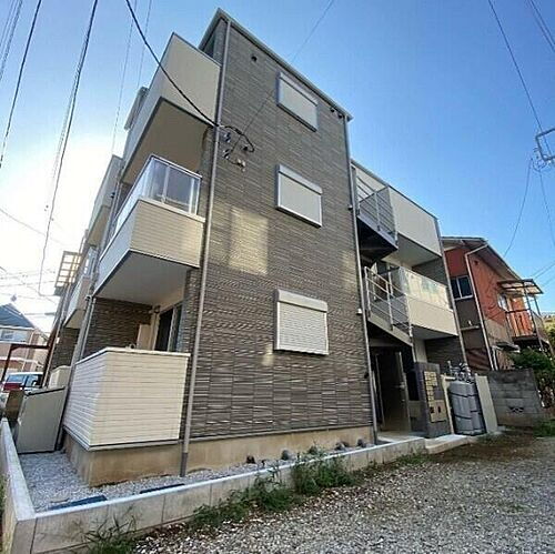 神奈川県横浜市鶴見区生麦４丁目 3階建 築4年