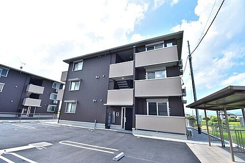 香川県高松市三名町 3階建 築1年11ヶ月