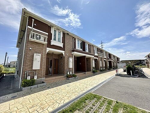 大阪府寝屋川市河北西町 2階建