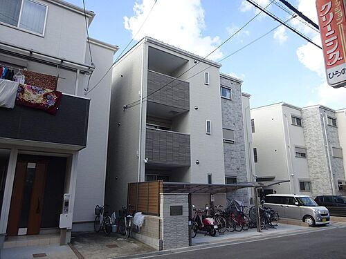 大阪府寝屋川市萱島桜園町 賃貸アパート