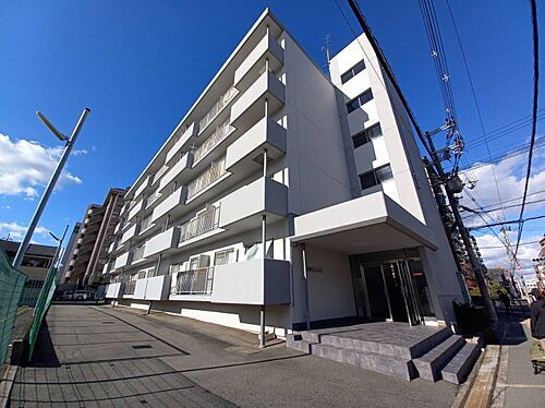 大阪府寝屋川市日新町 賃貸マンション