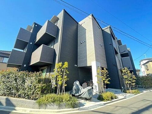 大阪府池田市石橋４丁目 3階建 築5年5ヶ月