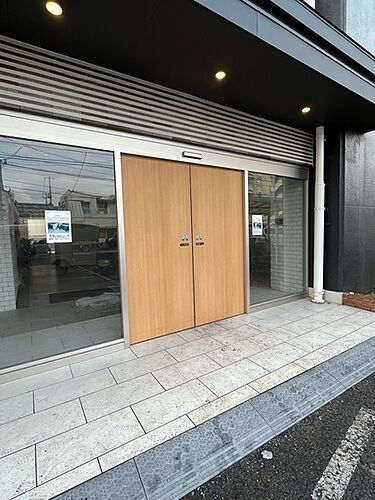 第三国際コーポ 10階建