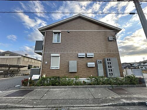 兵庫県姫路市大津区勘兵衛町２丁目 2階建