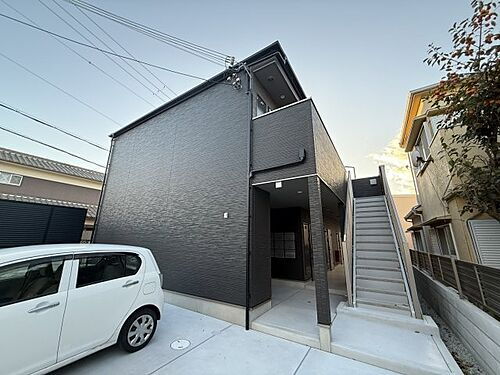 兵庫県三木市志染町西自由が丘１丁目 賃貸アパート