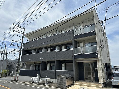 神奈川県海老名市柏ケ谷３丁目 3階建 築8年6ヶ月