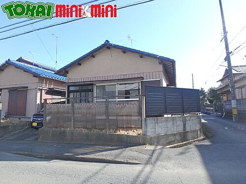 三重県松阪市宝塚町 賃貸一戸建て