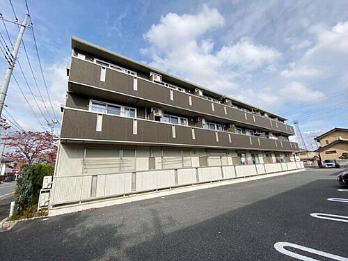 群馬県前橋市天川大島町３丁目 賃貸アパート