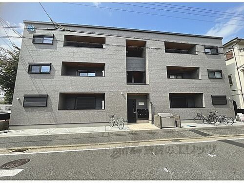 兵庫県尼崎市尾浜町２丁目 賃貸アパート