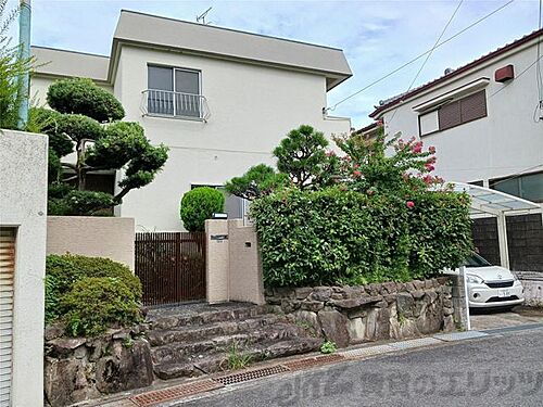 大阪府茨木市下穂積１丁目 賃貸一戸建て