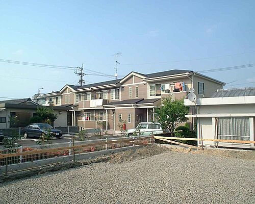 愛媛県四国中央市上分町 2階建 築23年7ヶ月