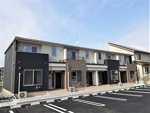 香川県坂出市久米町２丁目 2階建 築1年11ヶ月
