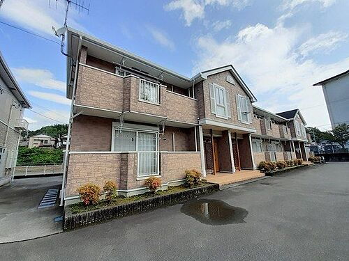 高知県高知市朝倉丙 2階建