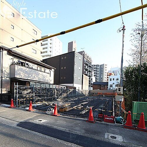 愛知県名古屋市中区新栄２丁目 5階建 