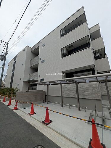 大阪府堺市西区鳳中町１丁 賃貸アパート