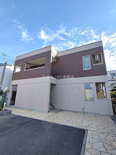 大阪府堺市東区引野町３丁 賃貸アパート