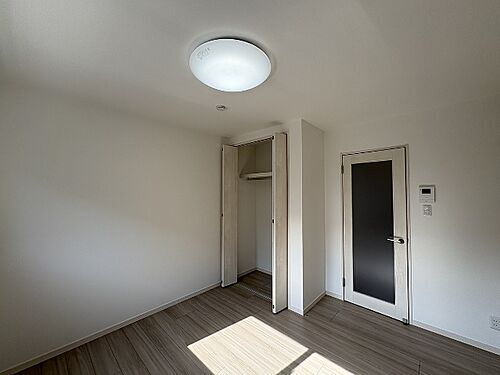 兵庫県三木市志染町西自由が丘１丁目 賃貸アパート