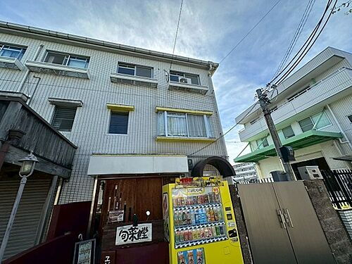 大阪府吹田市片山町２丁目 テラスハウス