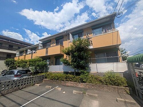 大阪府茨木市若園町 築20年9ヶ月 2階建