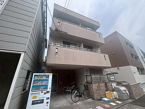 大阪府摂津市正雀本町２丁目 築17年9ヶ月 3階建