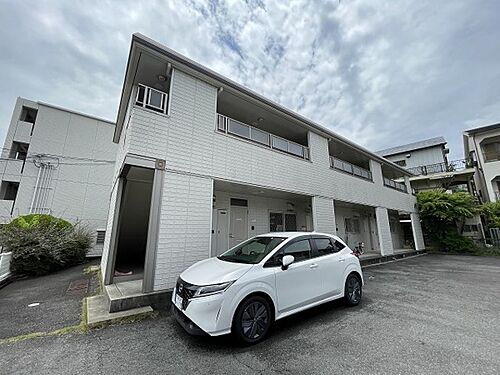 大阪府吹田市山手町４丁目 築33年 2階建