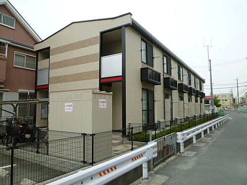 大阪府茨木市学園南町 築18年2ヶ月 2階建