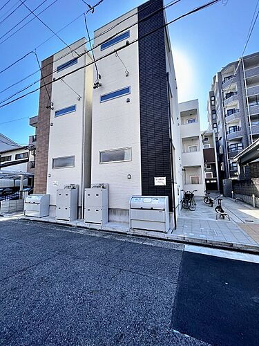 愛知県名古屋市千種区城木町３丁目 築4年12ヶ月 2階建