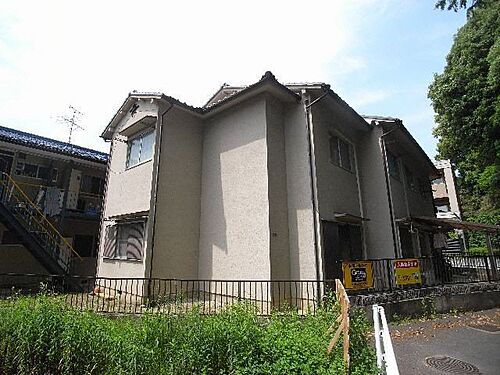 奈良県奈良市三松１丁目 2階建