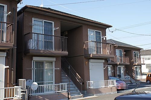 群馬県伊勢崎市稲荷町 賃貸アパート