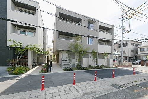 大阪府堺市北区中百舌鳥町５丁 賃貸マンション