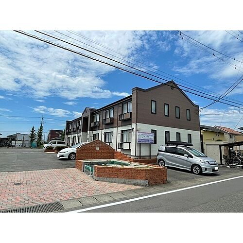 群馬県伊勢崎市宮子町 2階建 築26年3ヶ月