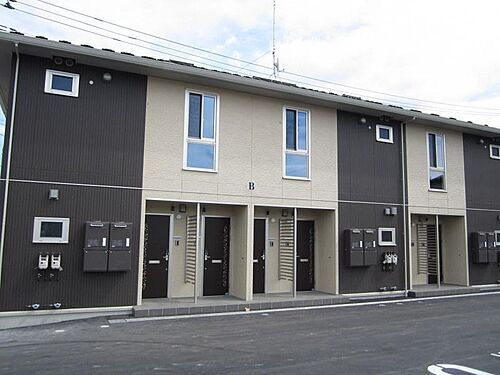 ベル　コリーヌＢ 2階建