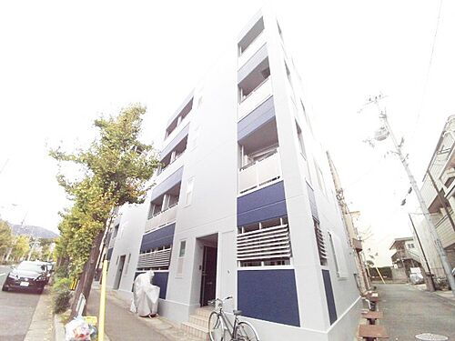 兵庫県神戸市東灘区住吉本町２丁目 4階建