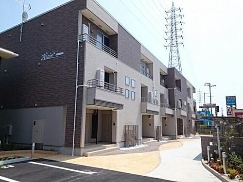 大阪府和泉市葛の葉町１丁目 3階建 築7年5ヶ月