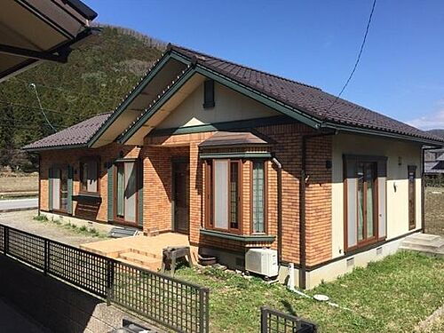 米原市下丹生　一軒家